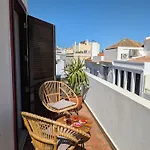 New!! Cherry House - Traditional Townhouse In The Heart Of * تافيرا