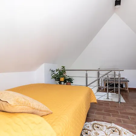 New!! Cherry House - Traditional Townhouse In The Heart Of * تافيرا