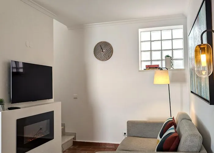 New!! Cherry House - Traditional Townhouse In The Heart Of Tavira