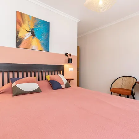 New!! Cherry House - Traditional Townhouse In The Heart Of Ferienhaus