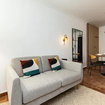 Ferienhaus New!! Cherry House - Traditional Townhouse In The Heart Of *